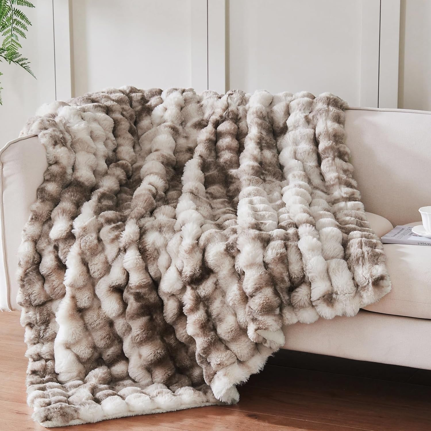 50x60 Inches Ultra-Soft Faux Fur Sherpa Throw Blanket - Cozy, Warm, and Stylish Bubble Brown Tie-Dye