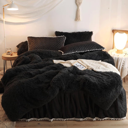 Luxurious Faux Fur Duvet Cover Set – Ultra-Soft, Fluffy Bedding in Pink or Black (Queen Size)